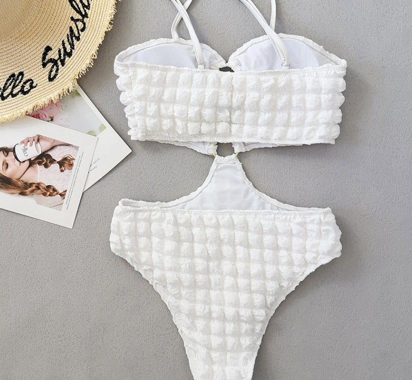 Special Fabric Seersucker Bikini Sexy Ring One-piece Swimsuit For Women
