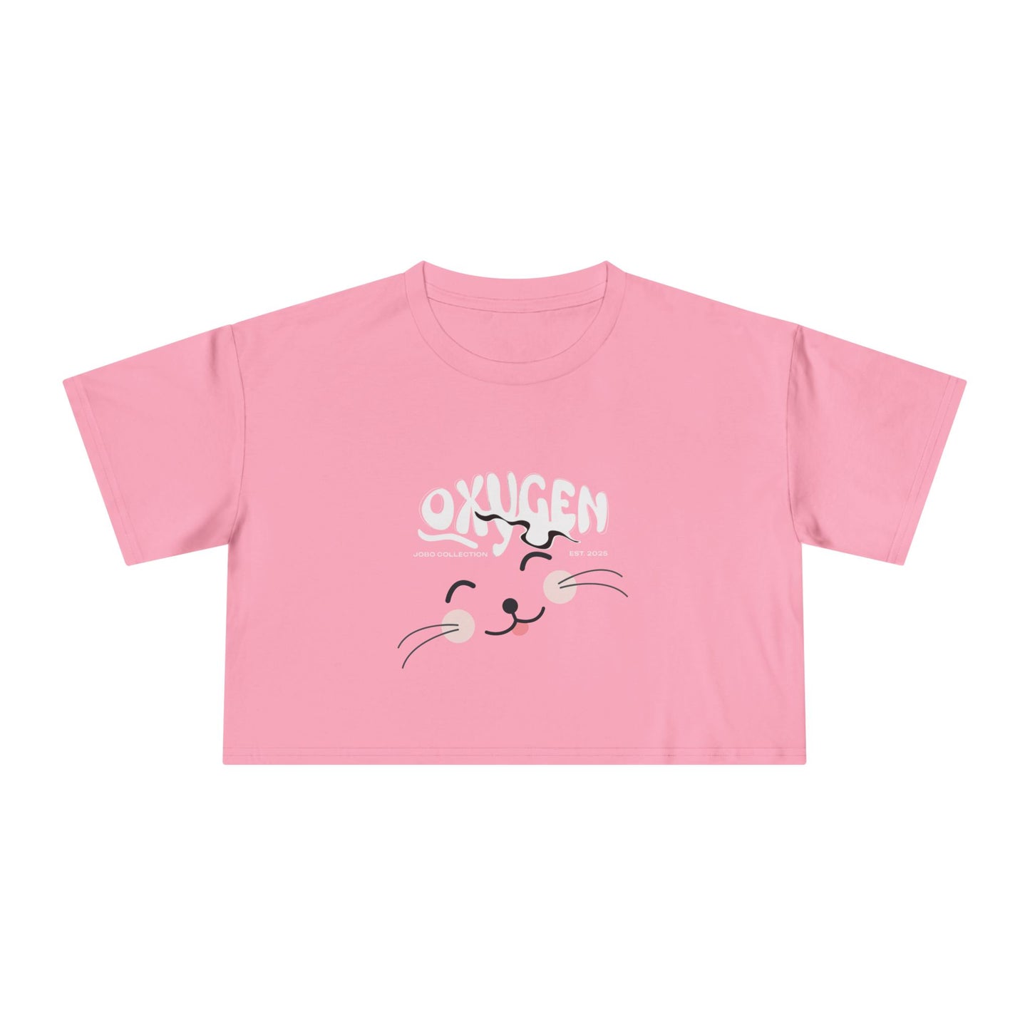 Cute Cat Graphic Women's Crop Tee - Stylish Black Top for Casual Outings.