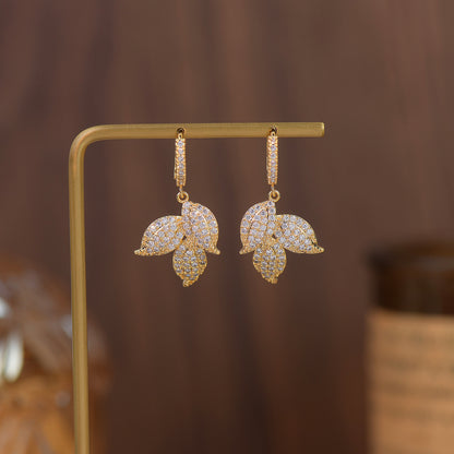 Light Luxury Gold Leaf Exquisite Earrings Light Luxury Temperament