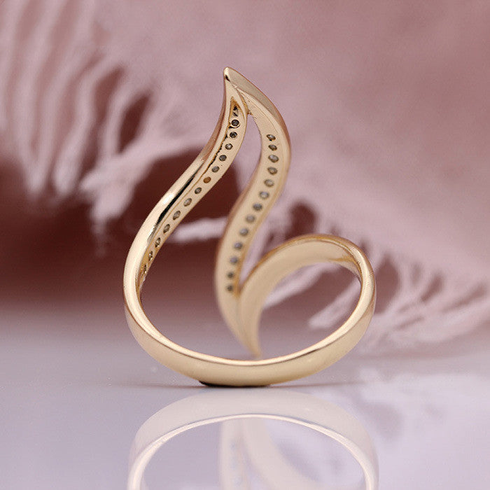 Fashion Exaggerated Curve Rose Gold Women Ring